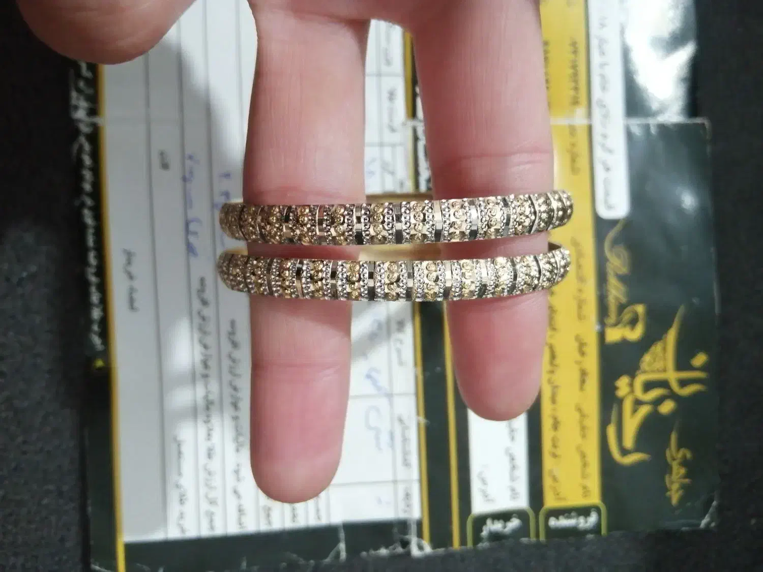 دو النگو طلا سایز 1ونیم|جواهرات|تربت جام, تیپ ۳۸ زرهی تربت جام|دیوار