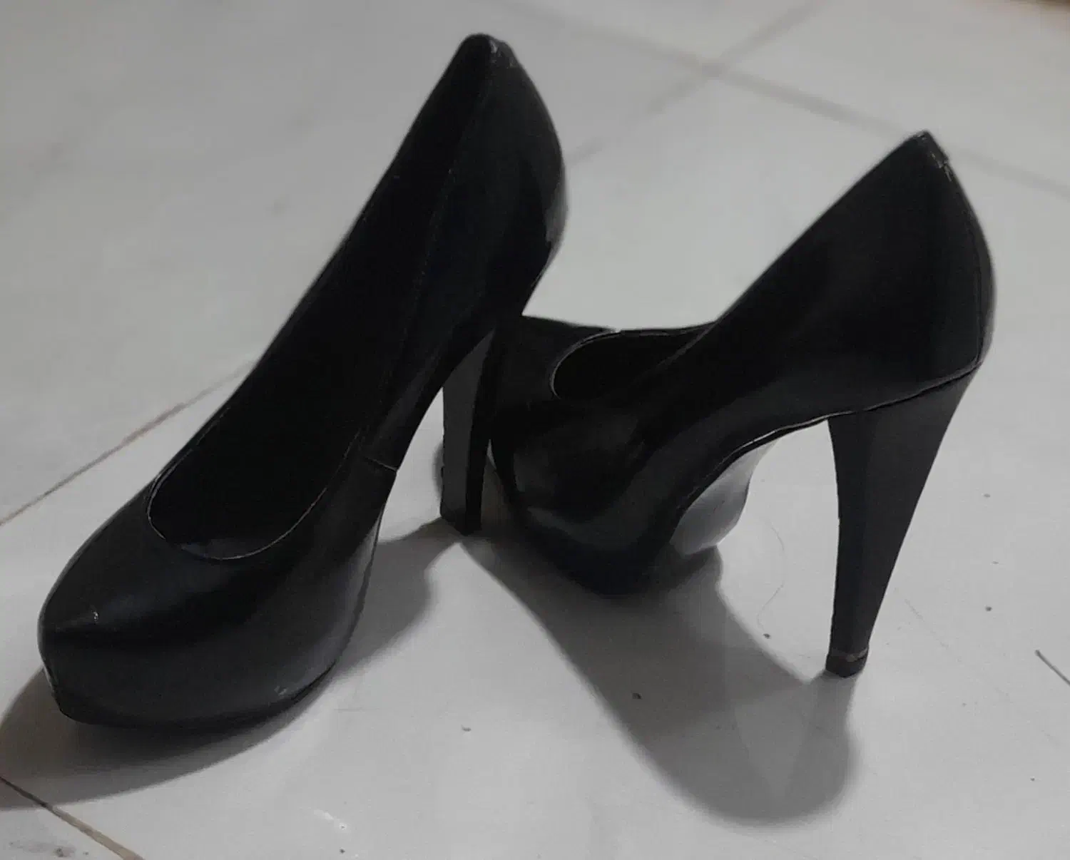 کفش مجلسی|کیف، کفش، کمربند|اهواز, بهارستان|دیوار