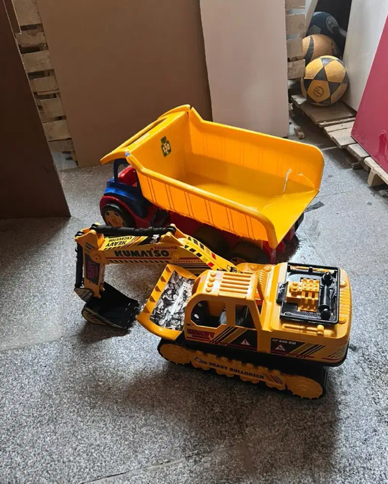 دوچرخه سه چرخه کامیون بیل مکانیکی|دوچرخه، اسکیت، اسکوتر|قم, چهار مردان|دیوار