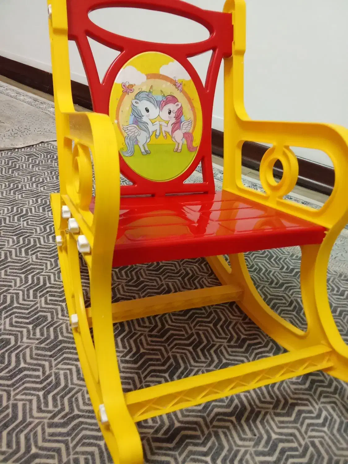 صندلی راک بچه گانه|تخت و صندلی بچه|کرمانشاه, |دیوار