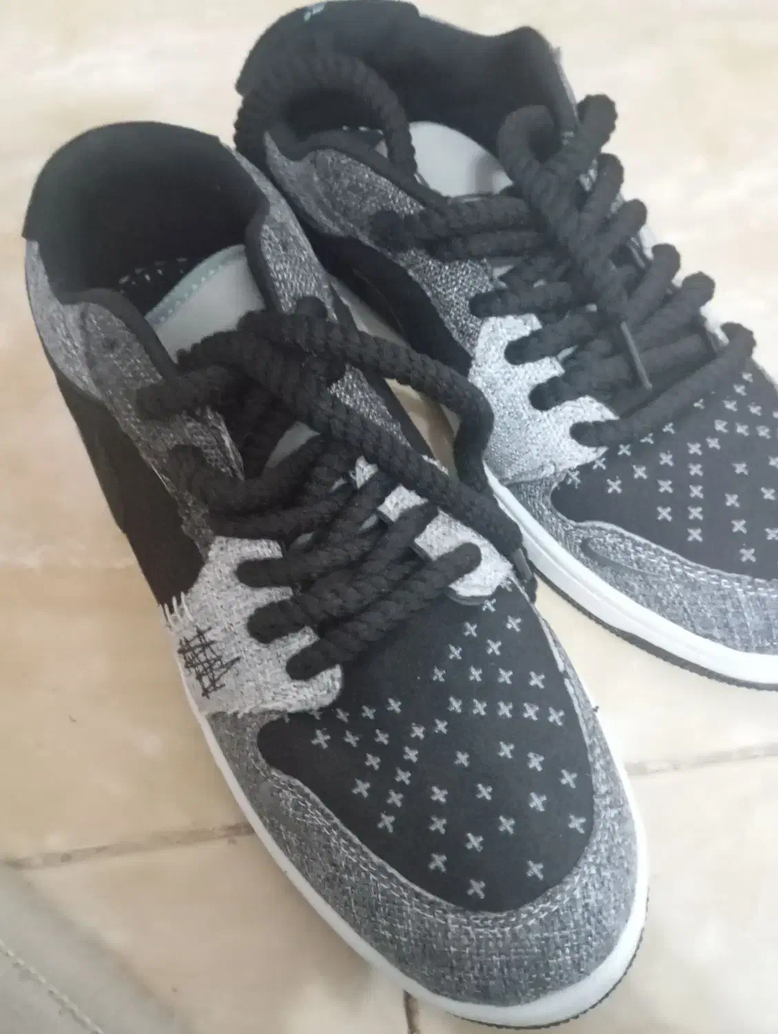 کفش جوردن سایز ۴۳|کیف، کفش، کمربند|سرایان, |دیوار