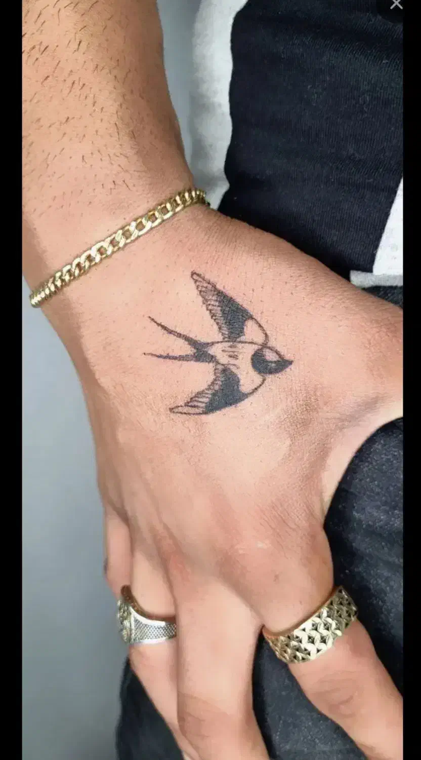 اجرای تاتو پرسینگ میکرودرمال چال لپ|خدمات آرایشگری و زیبایی|فولادشهر, B2|دیوار