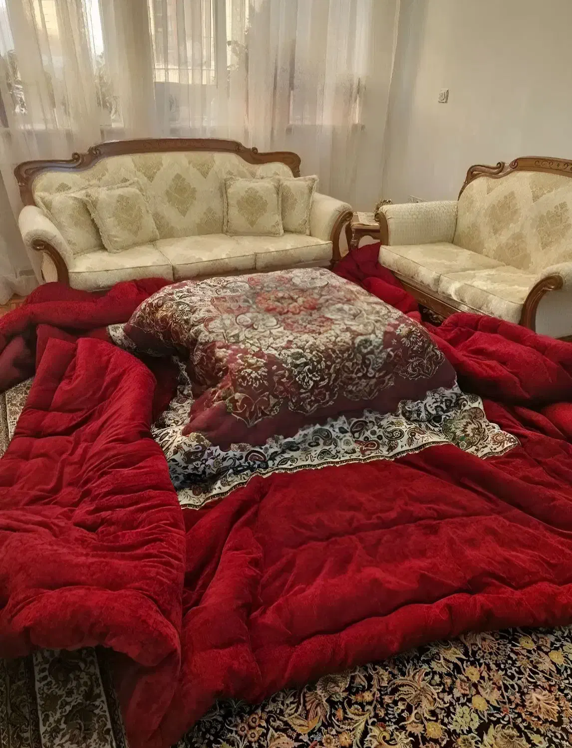 لحاف کرسی دستدوز پولوسو سلطنتی بالوازم کامل سفارشی|رختخواب، بالش، پتو|تهران, شهرک ولیعصر جنوبی|دیوار