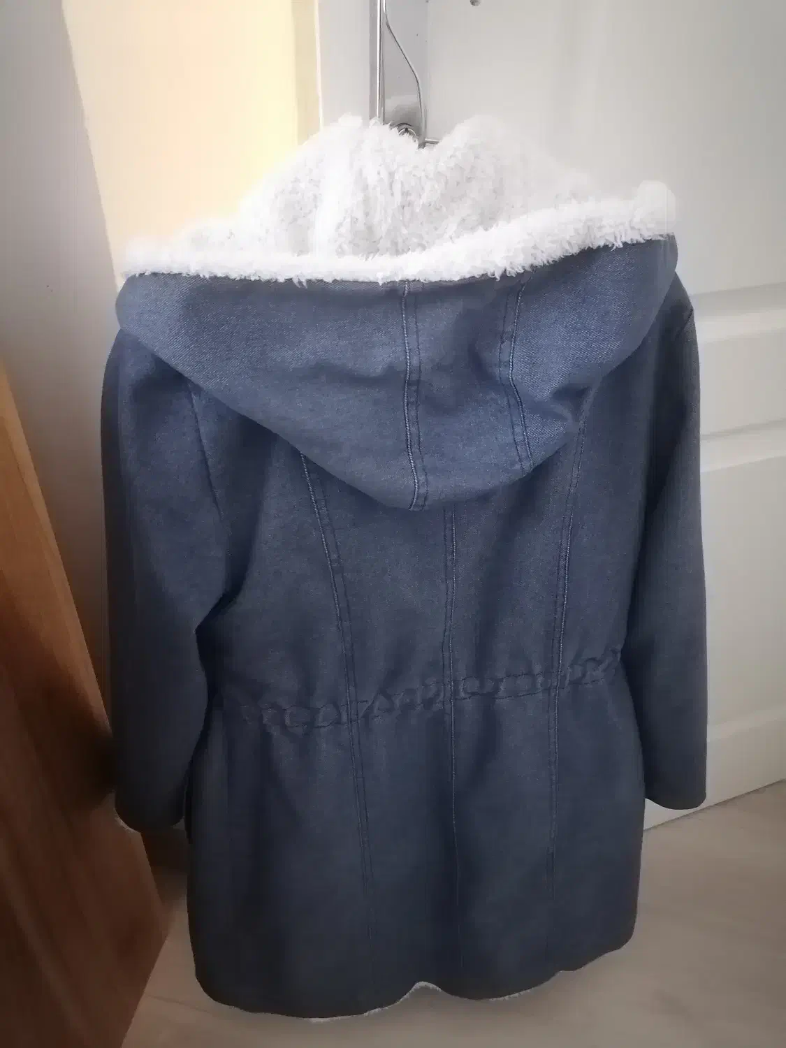 پالتو پشمی|لباس|گنبد کاووس, |دیوار