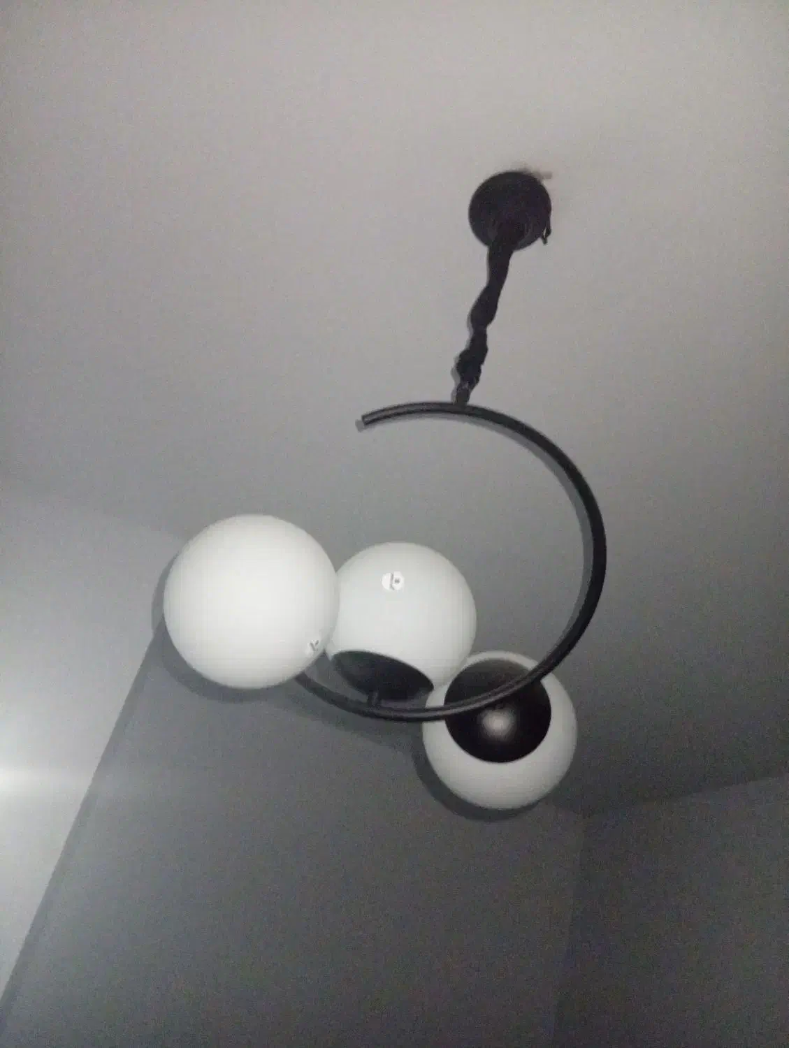 لوستر مولکولی|لوستر و چراغ آویز|پردیس, فاز ۱۱|دیوار