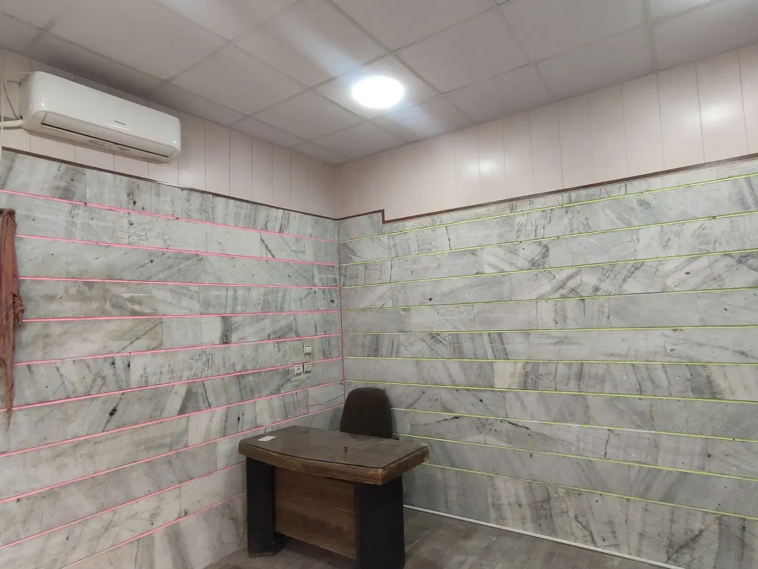 مغازه|فروش مغازه و غرفه|کرج, حصارک بالا|دیوار