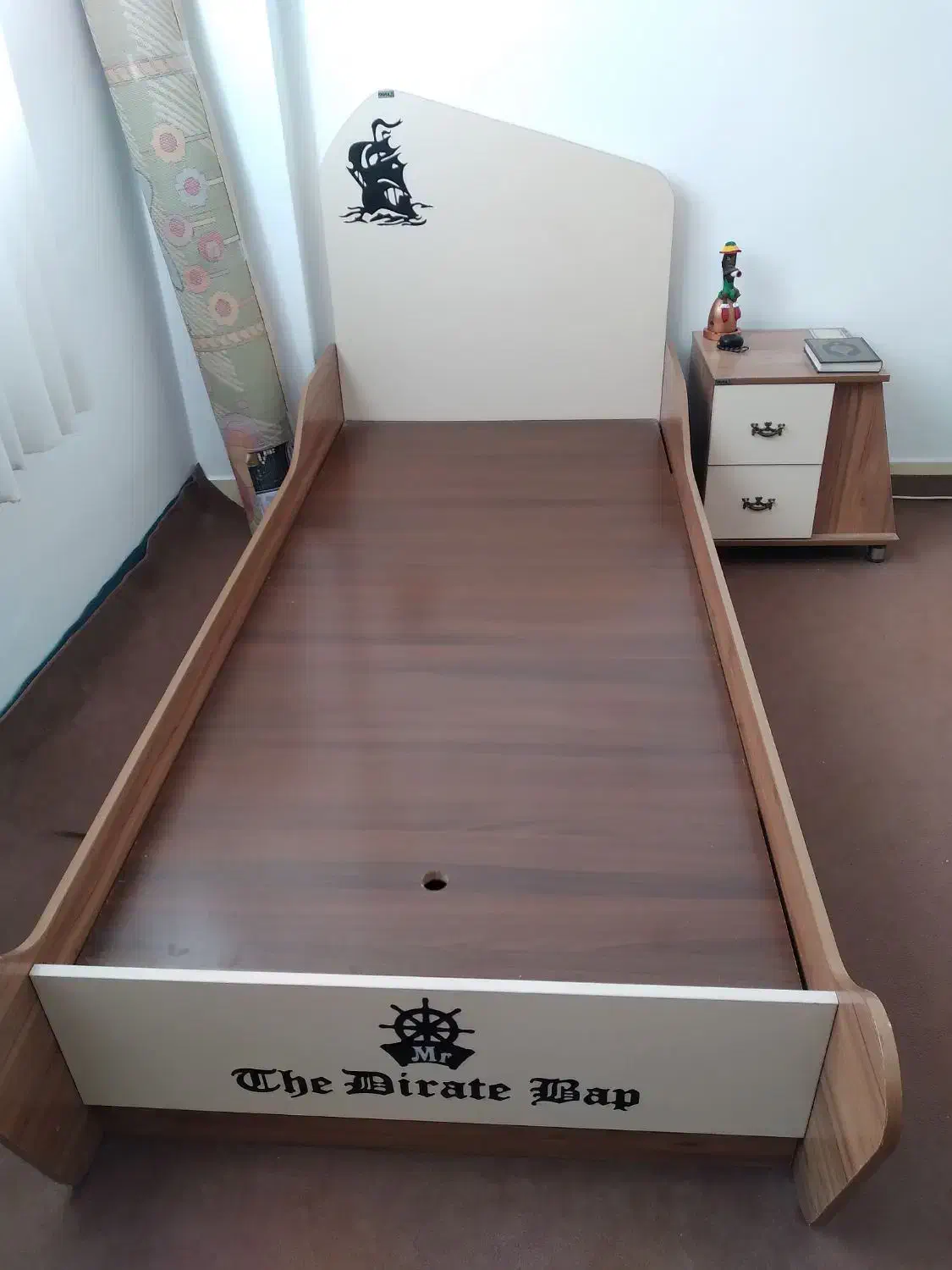 فروش فوری تخت و کمد نوجوان|تخت و سرویس خواب|بجنورد, |دیوار