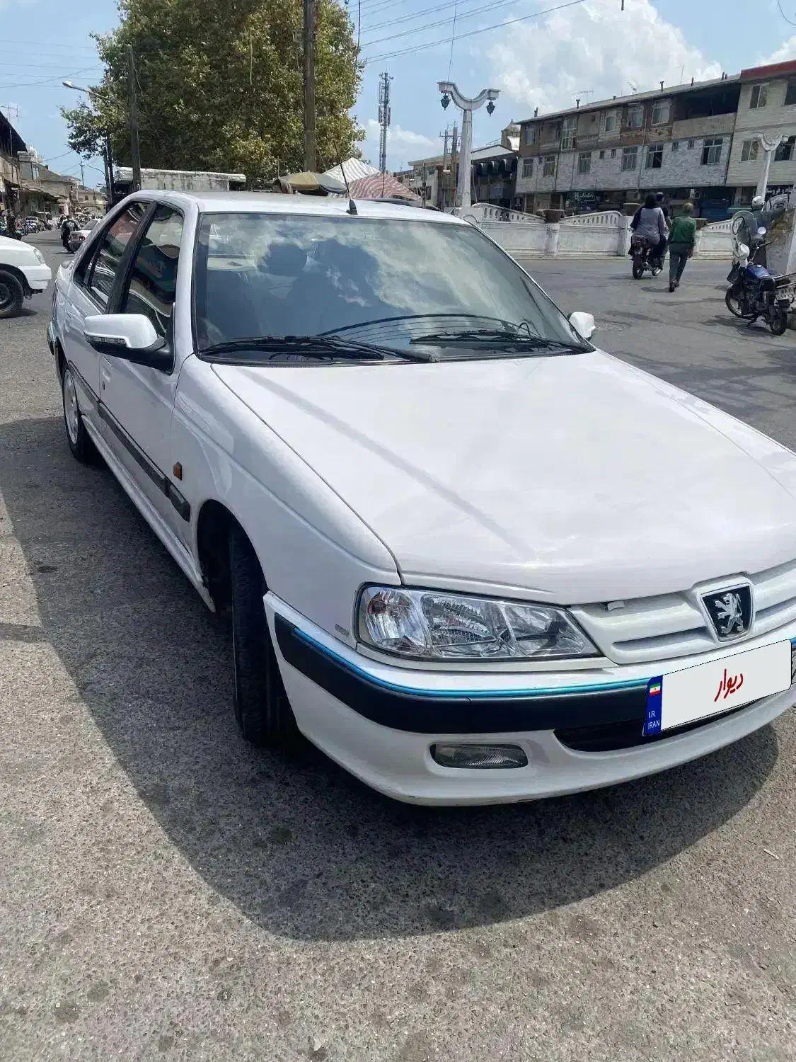 پژو پارس سفید|خودرو سواری و وانت|رشت, جانبازان|دیوار