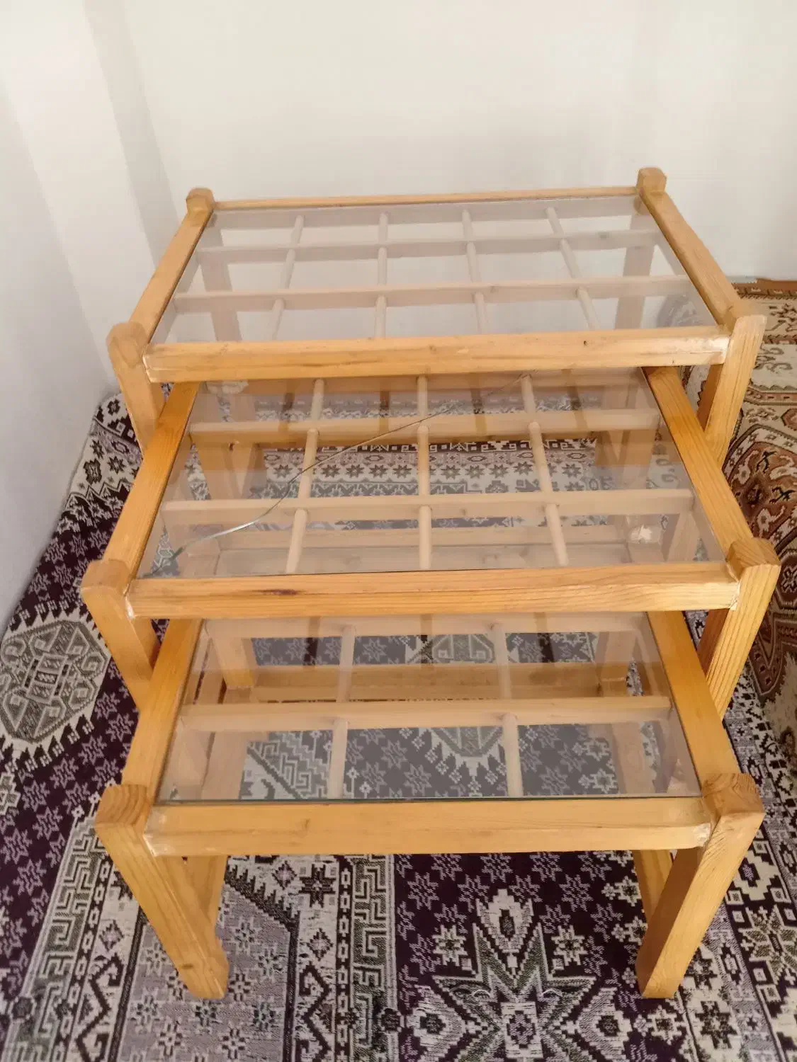 3عدد عسلی|مبلمان خانگی و میز عسلی|مهاباد (آذربایجان غربی), |دیوار