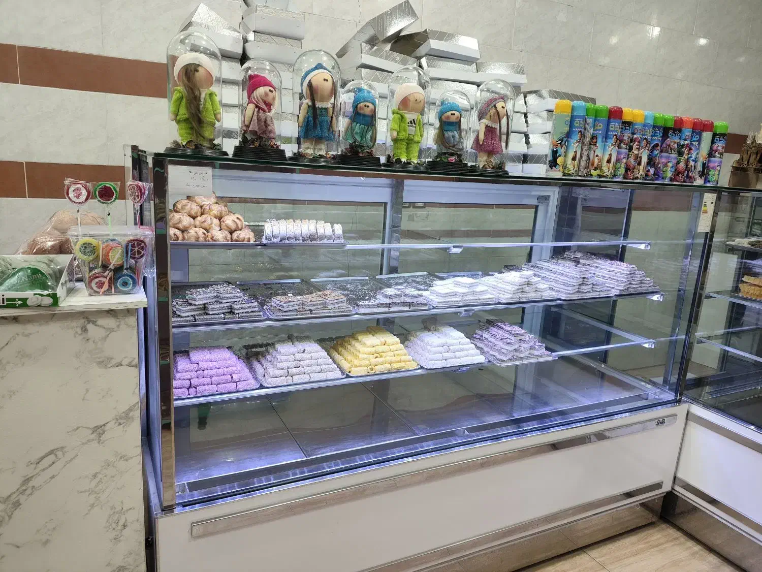یخچال ویترین قنادی شیلا|فروشگاه و مغازه|مبارکه, |دیوار