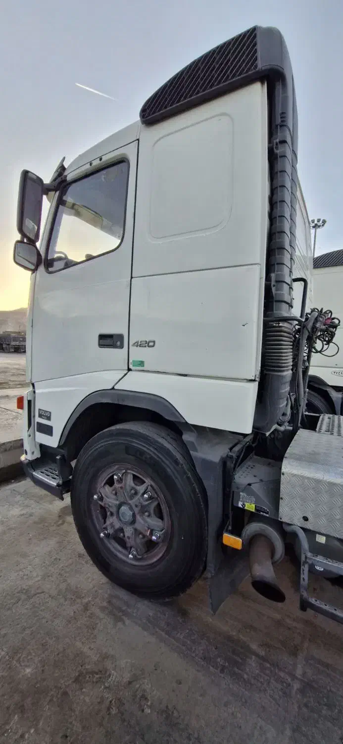 کشنده ولوو اف اچ جفت شرکت نفتی(fh)|خودرو سنگین|تهران, آذری|دیوار