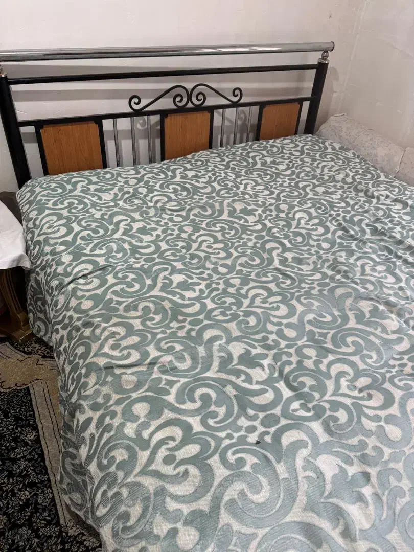 تخت خواب یک و دو نفره|تخت و سرویس خواب|بم, |دیوار