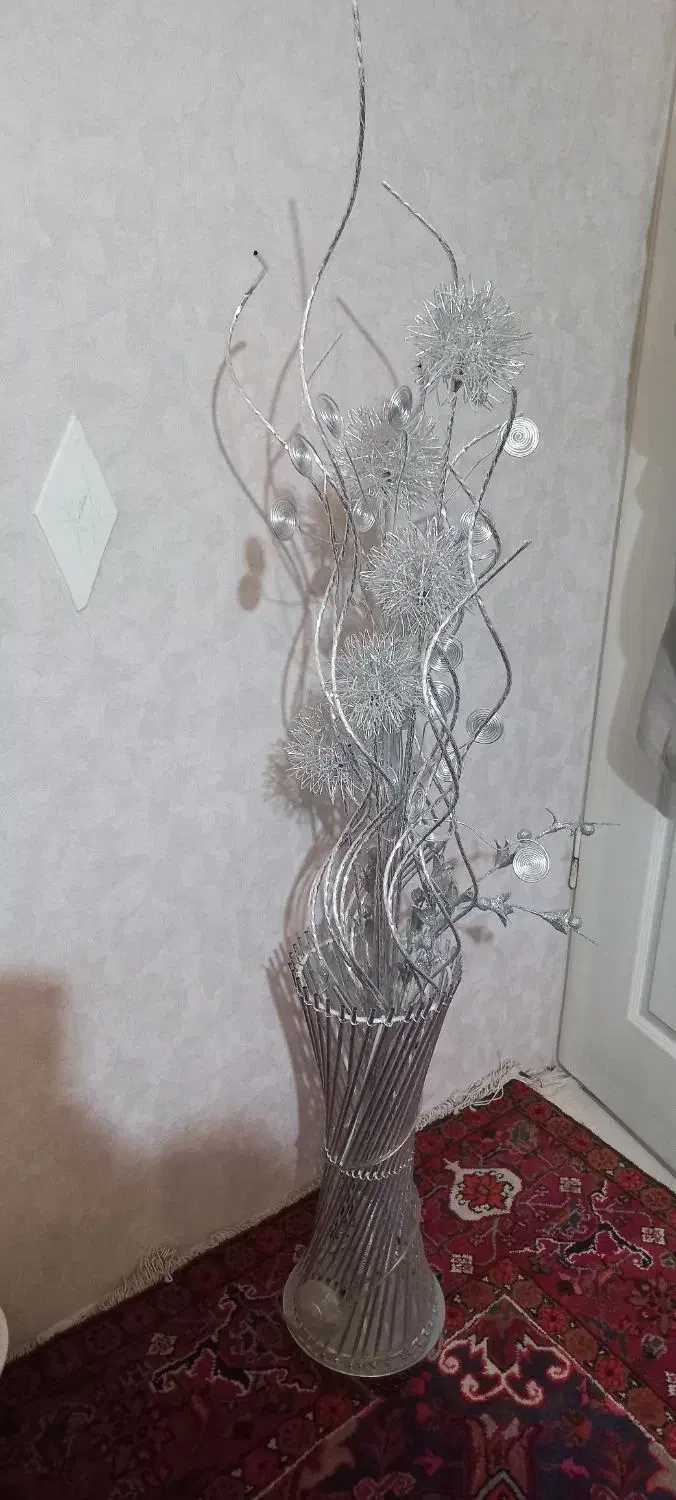 چراغ ایستاده در حد نو|ریسه و چراغ تزئینی|مراغه, |دیوار