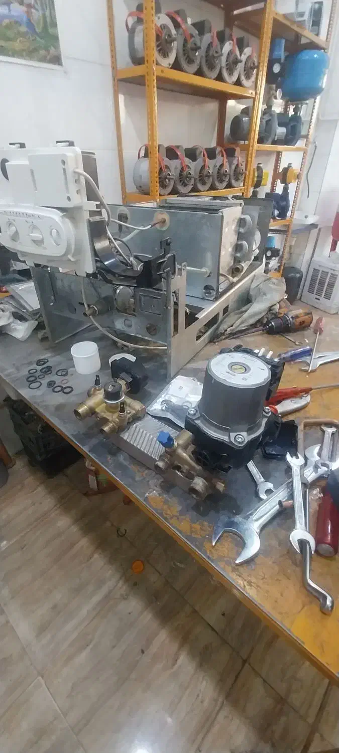 تعمیر پکیج.آبگرمکن.پمپ آب.اسیدشویی لوله های آب گرم|خدمات پیشه و مهارت|اصفهان, ملکشهر|دیوار