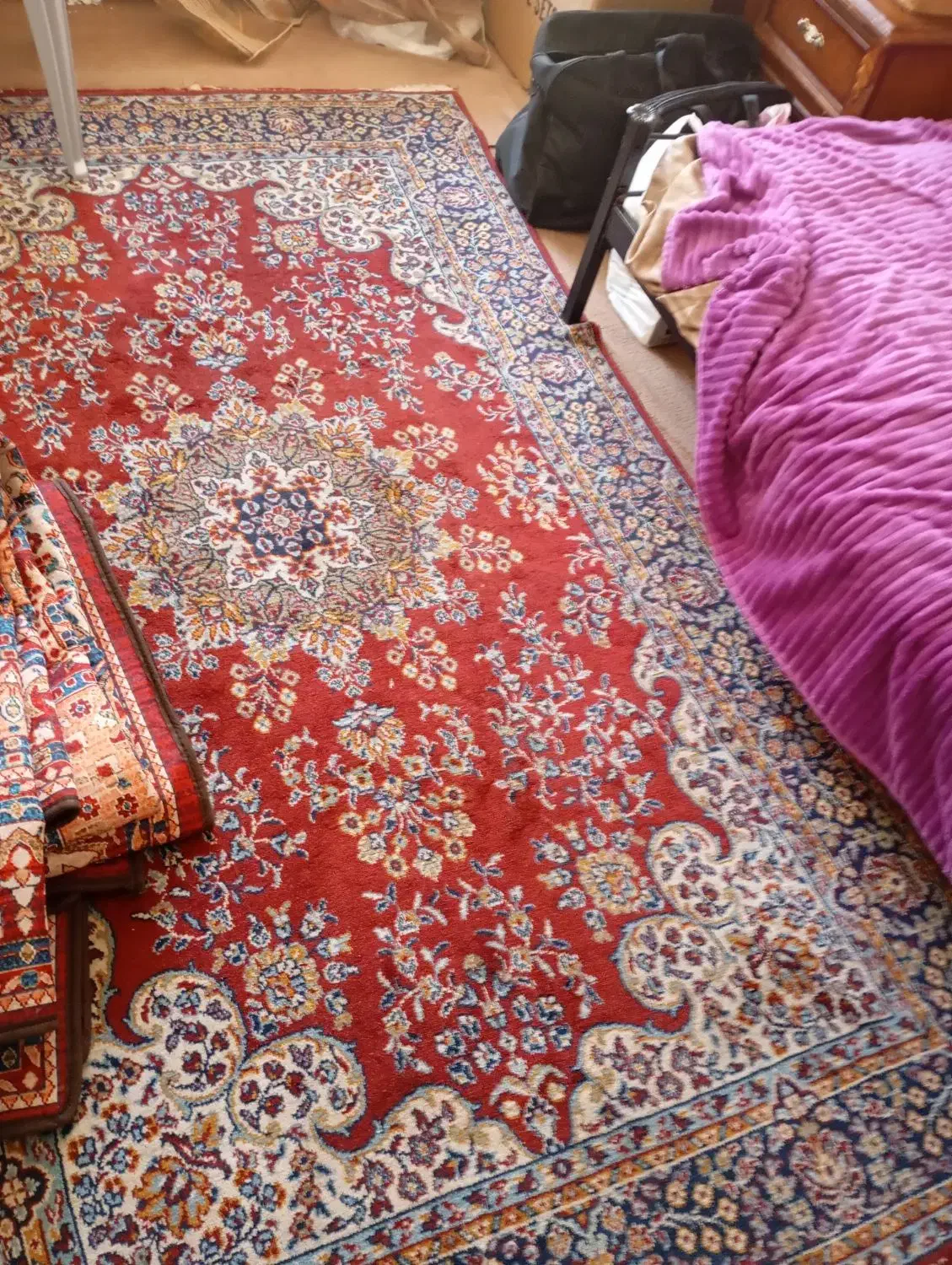 فروش وسایل منزل مبله مشتری واقعی تخفیف|تلویزیون و پروژکتور|شیراز, بالا کفت|دیوار