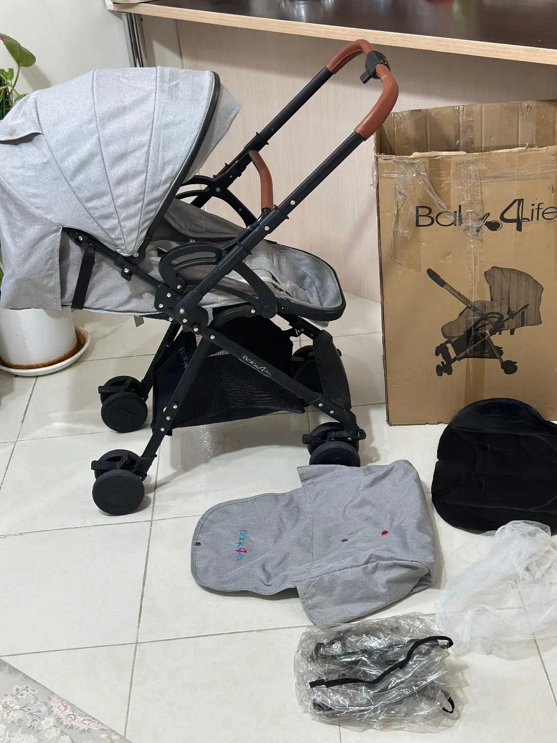 کالسکه مسافرتی چمدانی رو به مادر babyforlife نو نو|کالسکه و لوازم جانبی|تهران, شهر زیبا|دیوار
