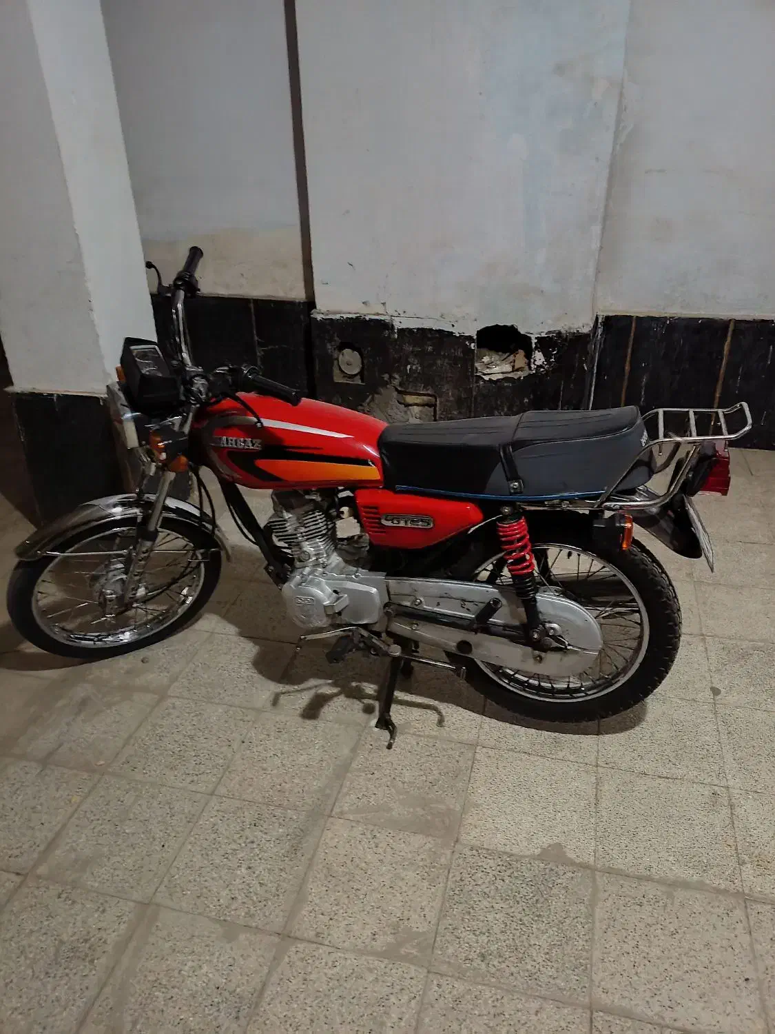 فروش موتورهندا ۱۲۵|موتورسیکلت|رضویه, |دیوار