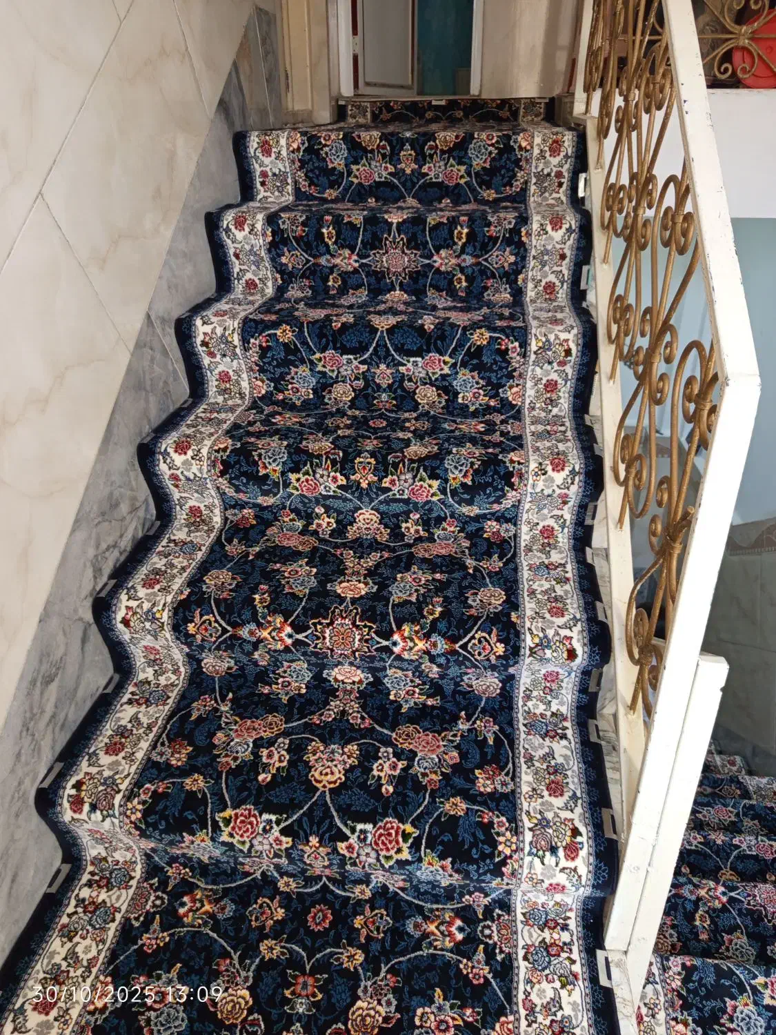 نصاب موکت و فرش و راه پله و مسجد،نمایشگاه و...|خدمات پیشه و مهارت|بهارستان, |دیوار