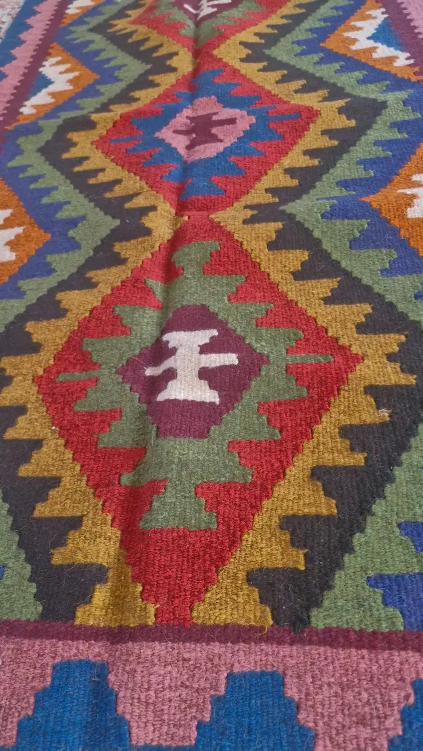 فرش|فرش|نیشابور, باغرود|دیوار