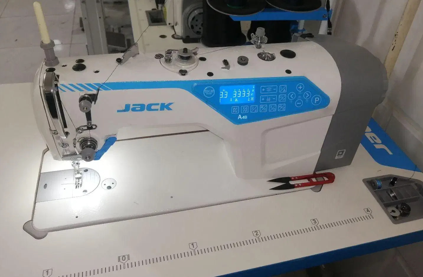 چرخکار ـ خیاط|استخدام صنعتی، فنی، مهندسی|نظرآباد, رسالت|دیوار