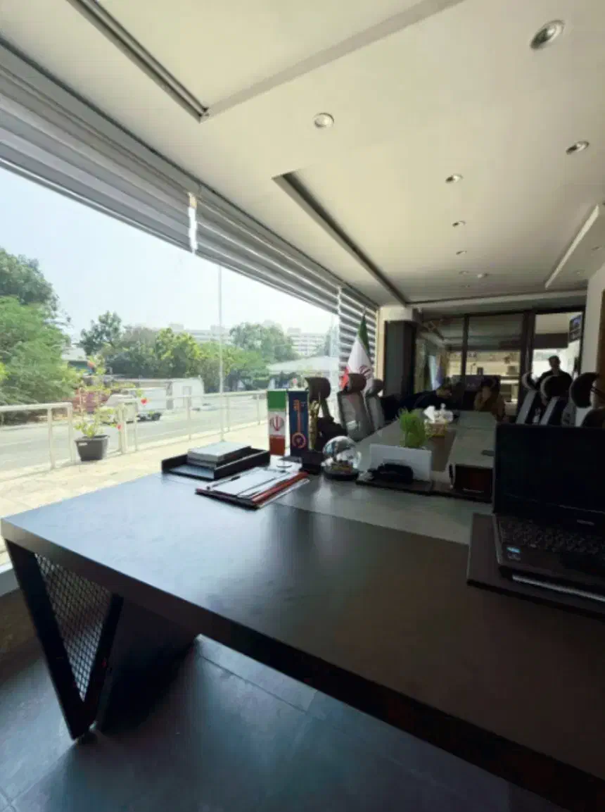 استخدام وکیل پایه یک خانم|استخدام مالی، حسابداری، حقوقی|کیش, |دیوار