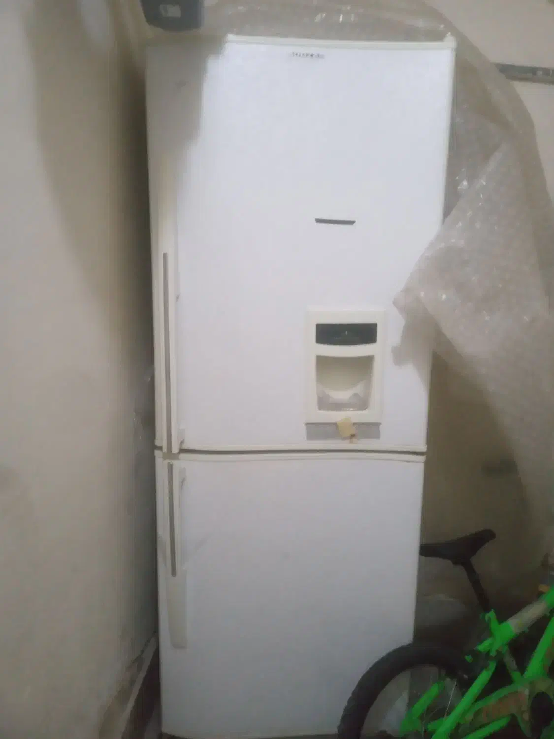 یخجال۲۲ فوت سوزان|یخچال و فریزر|سهند, |دیوار