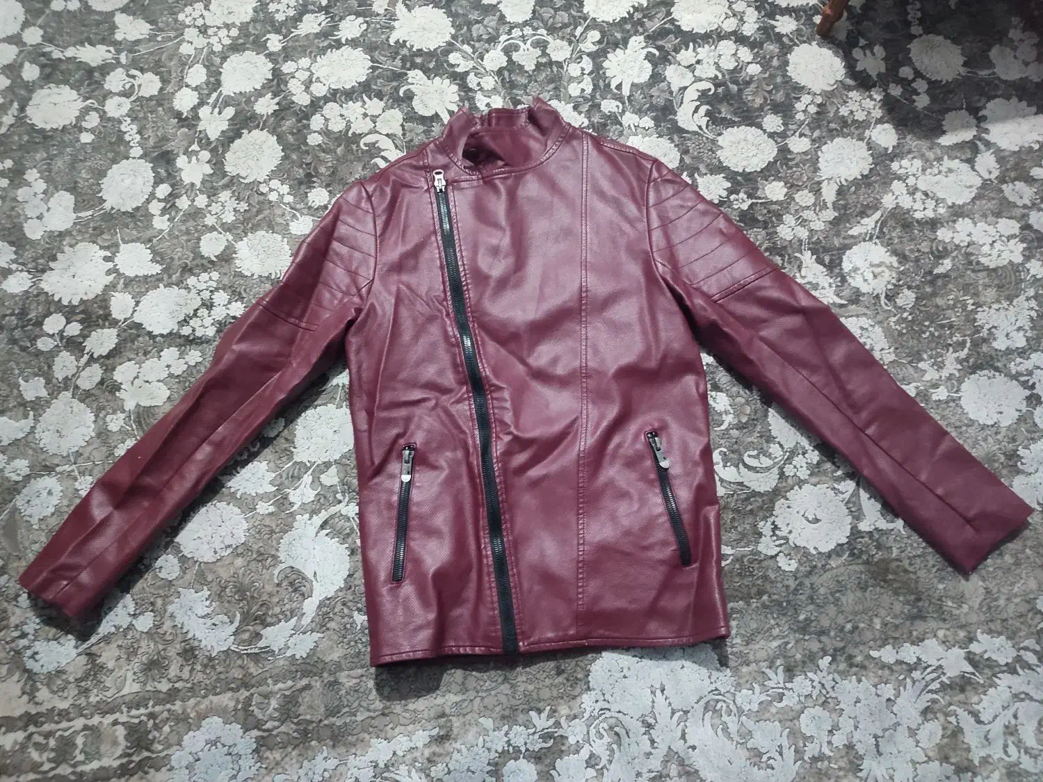 کاپشن چرم|لباس|پاکدشت, حصار امیر|دیوار