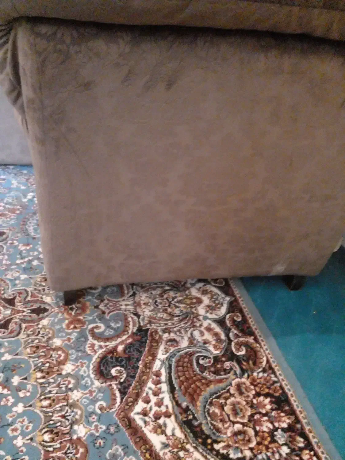 مبل|مبلمان خانگی و میز عسلی|باغ بهادران, |دیوار