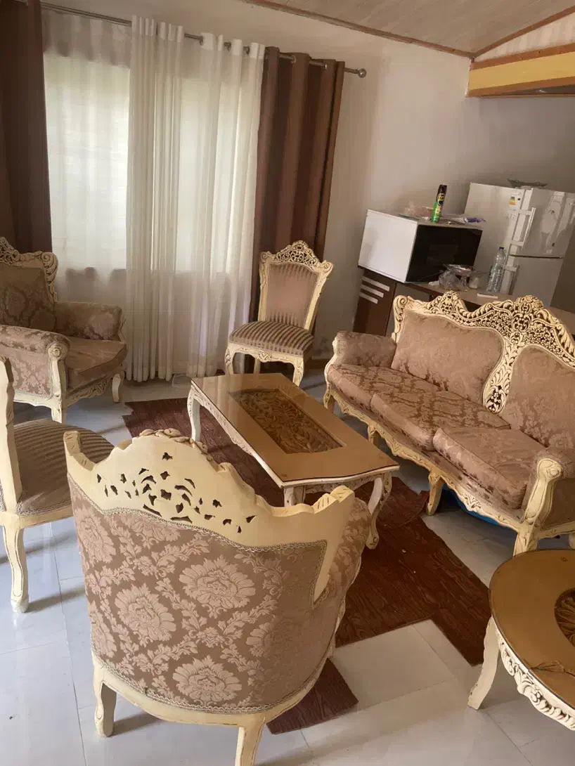 مبلمان|مبلمان خانگی و میز عسلی|چمستان, |دیوار