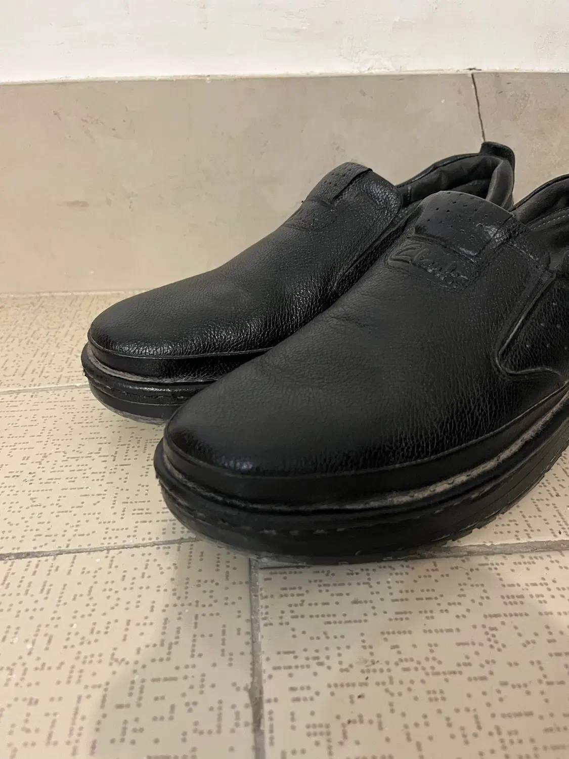 کفش بدون بند چرم تبریز با زیره طبی سایز ۴۴|کیف، کفش، کمربند|خرم‌آباد, |دیوار