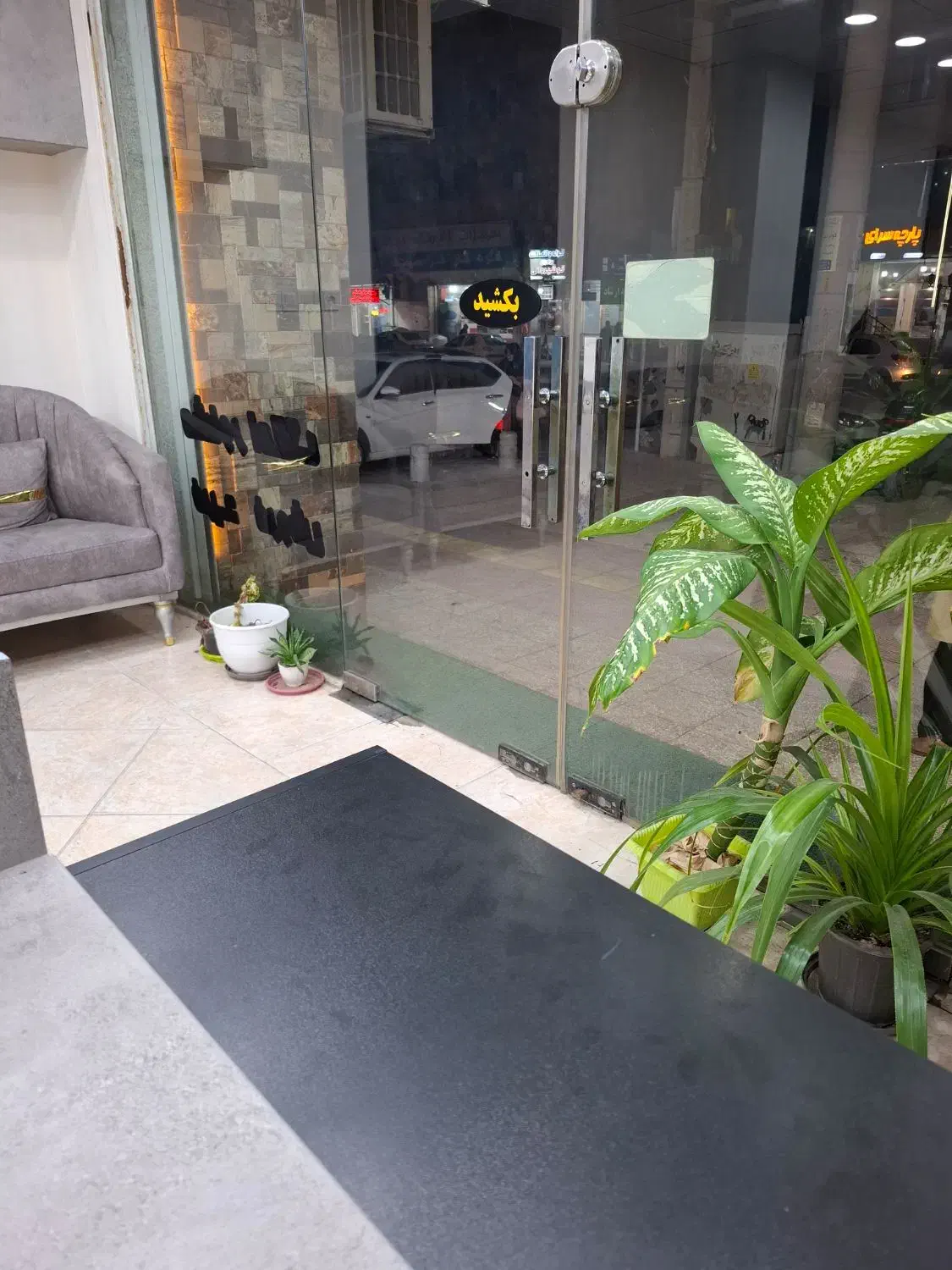 رهن کامل آپارتمان ۹۲ متری فرودگاه|اجارهٔ آپارتمان|بوشهر, |دیوار