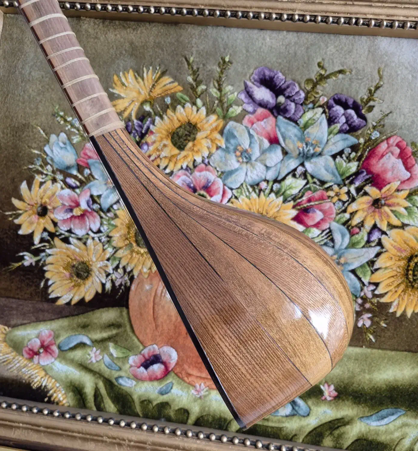 سه تار الگو کمالیان کاسه بزرگ|سازهای سنتی|ورامین, ورامین|دیوار