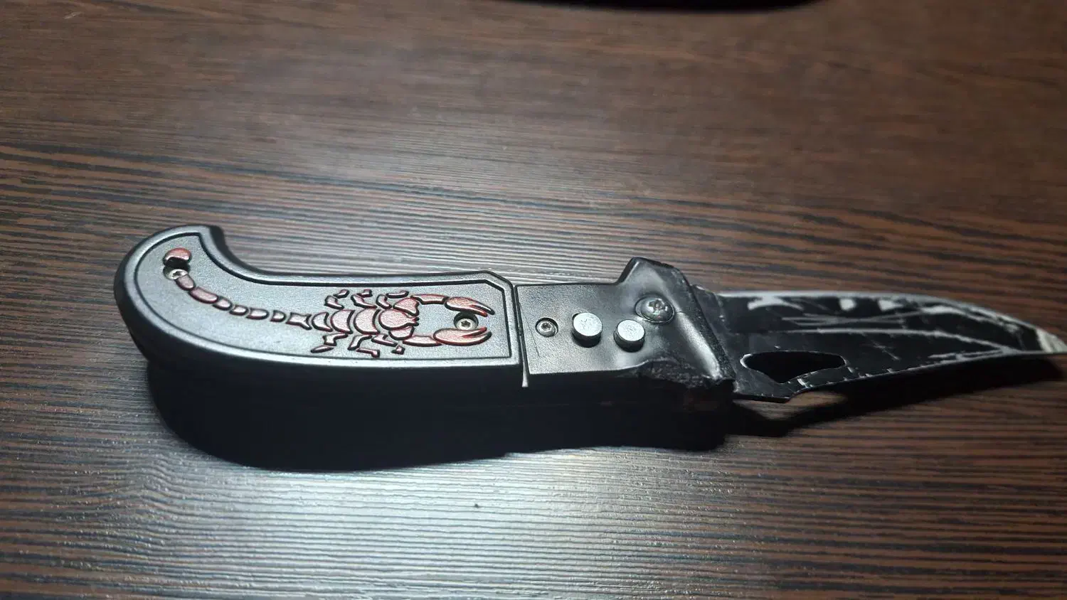 چاقو|کوهنوردی و کمپینگ|همدان, |دیوار