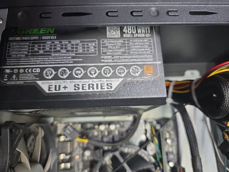 فروش کیس کامل خانگی|قطعات و لوازم جانبی رایانه|تهران, گلستان (شهرک راه آهن)|دیوار