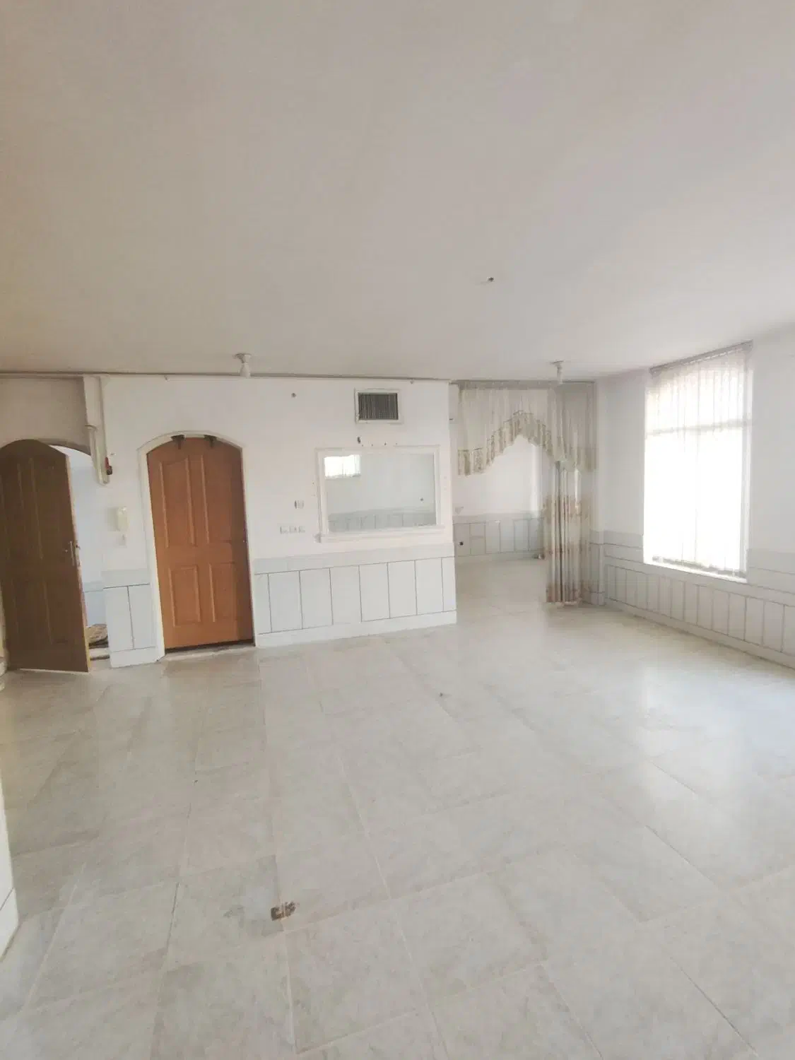 اجاره ی منزل ۹۰ متری طبقه ی دوم ( بلوار جانبازان )|اجارهٔ خانه و ویلا|شهرضا, |دیوار