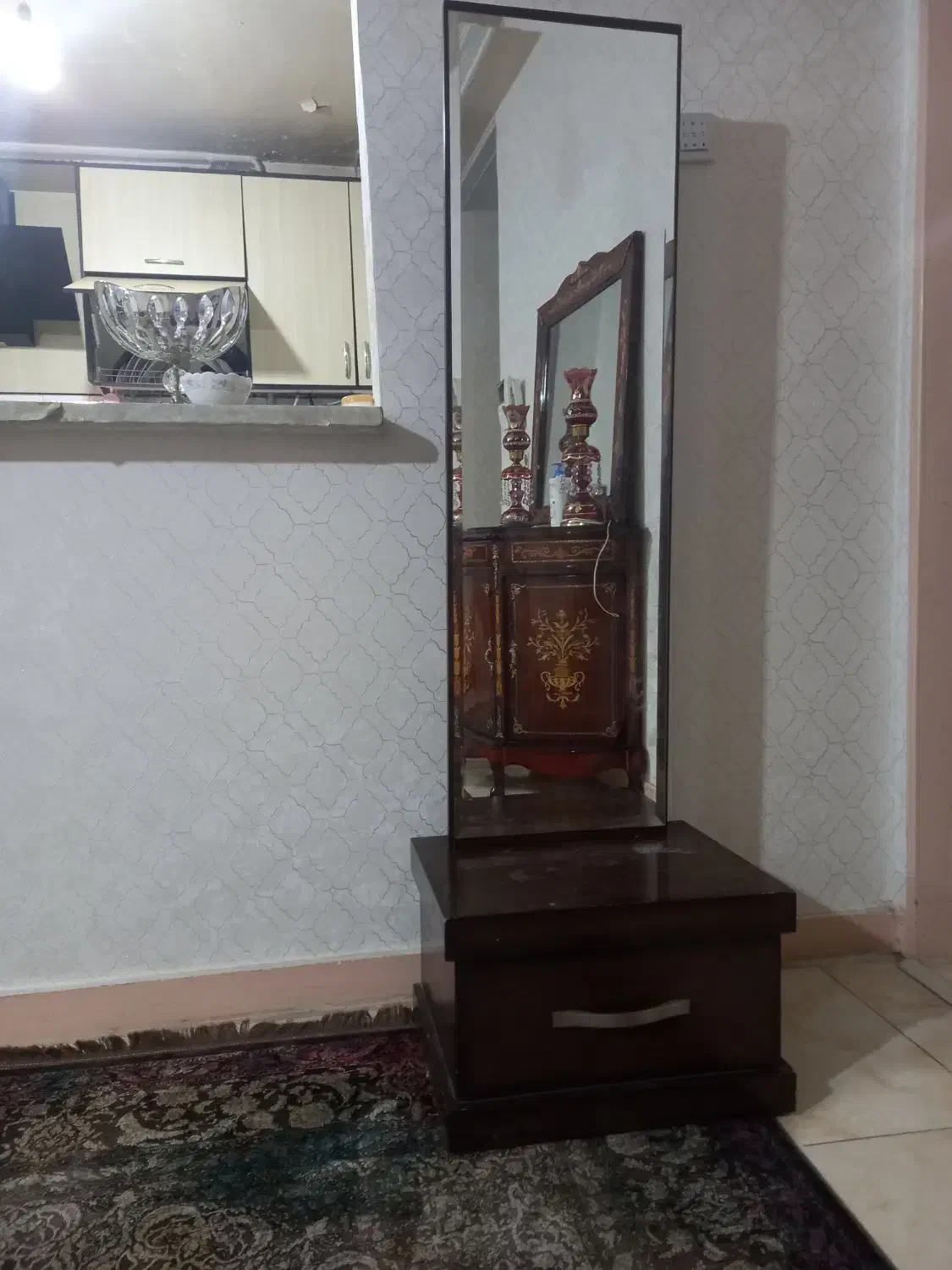 آینه|آینه|کرج, شاهین‌ویلا|دیوار