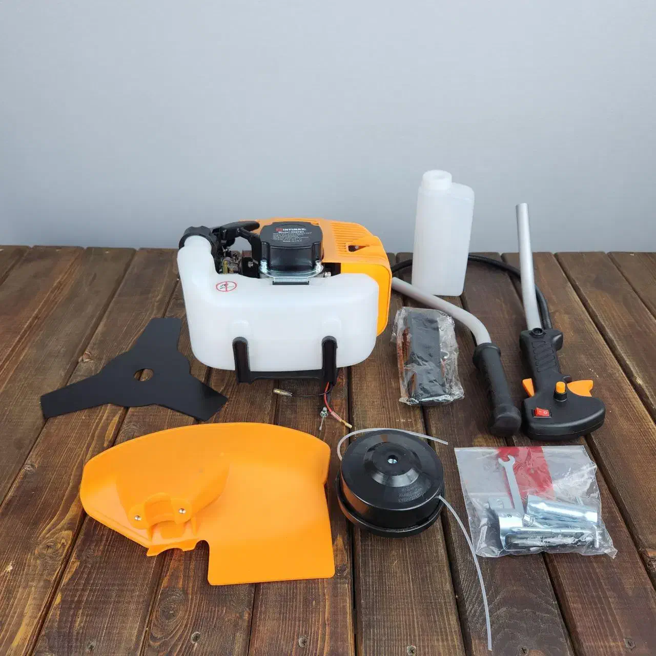 علفزن علف زن بنزینی داس موتوری اینتی مکس ابزار|ابزارآلات|تهران, حسنآباد|دیوار