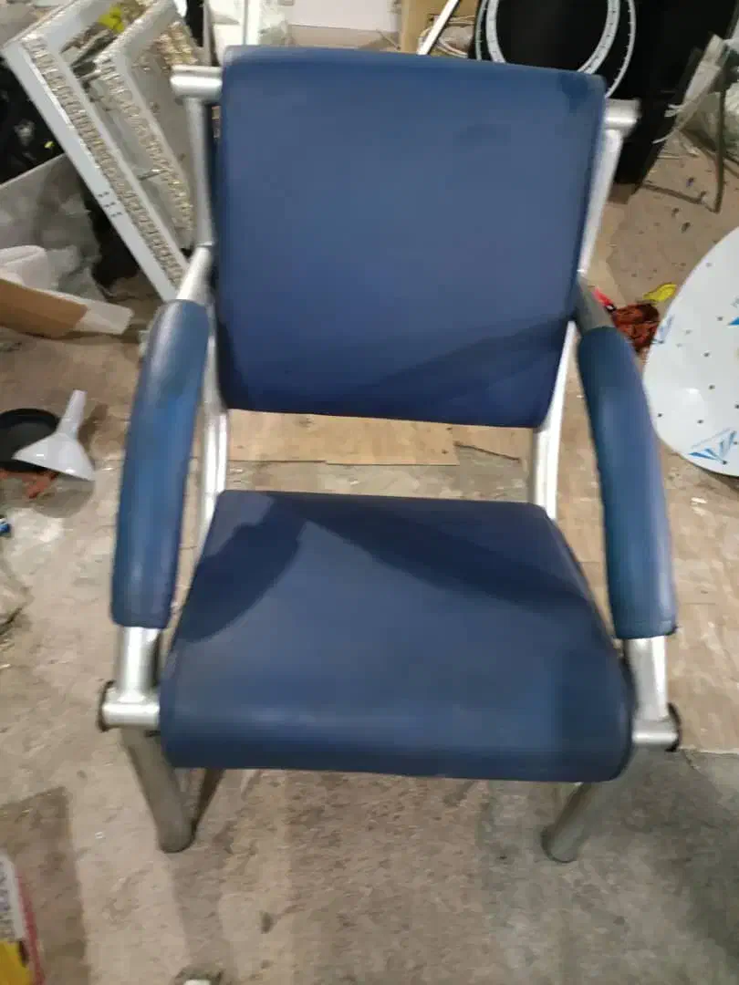 صندلی مبلی|مبلمان اداری|شیراز, سیاه سنگ|دیوار