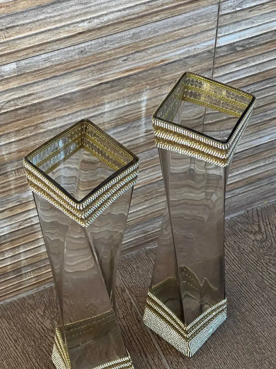 گلدان|کلکسیون اشیاء عتیقه|پارس‌آباد, |دیوار