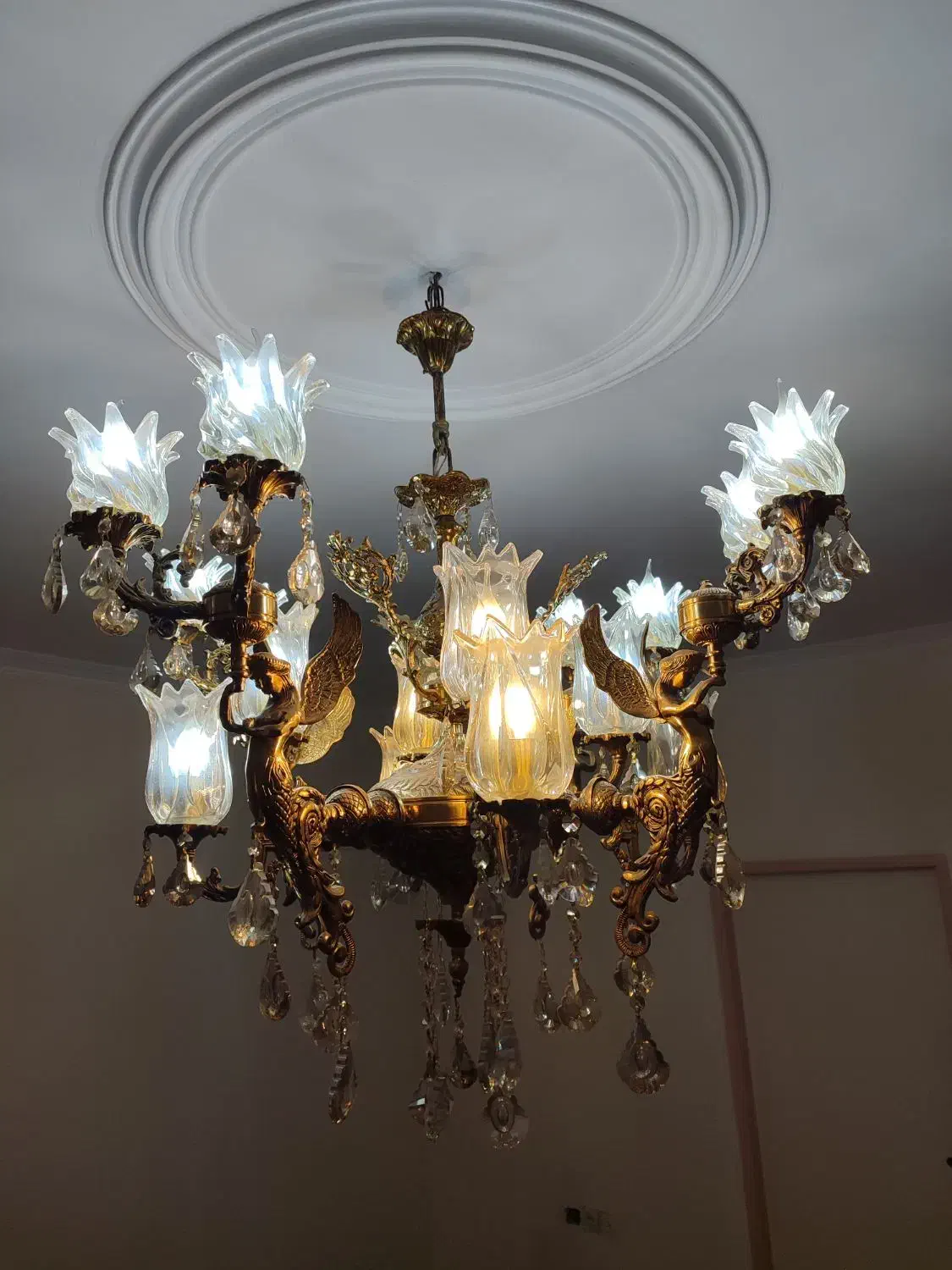 لوستر برنز اصل|لوستر و چراغ آویز|اندیشه, اندیشه فاز ۱|دیوار