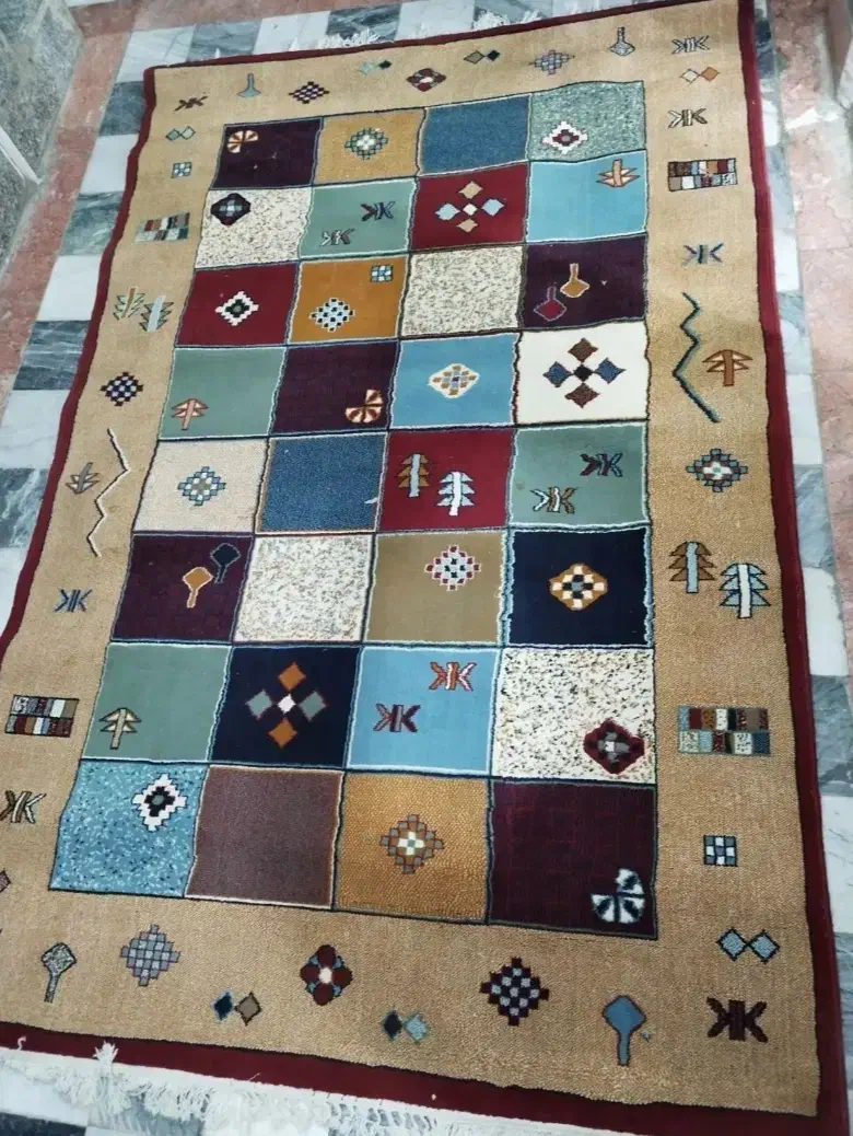 یک تخته فرش ۶ متری و ۱ تخته فرش ۲متری وتلویزیون|فرش|بروجرد, |دیوار