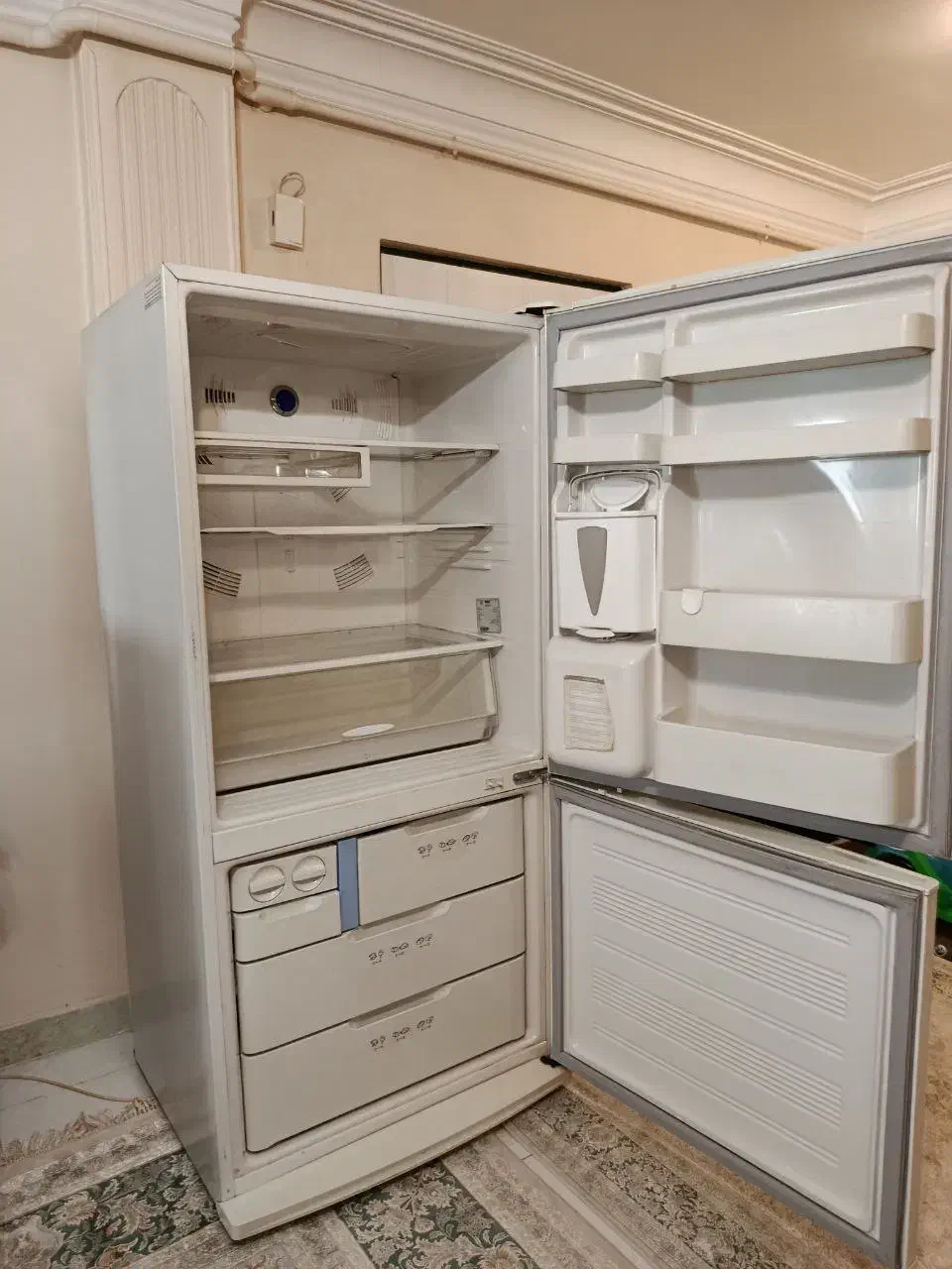 یخچال|یخچال و فریزر|رشت, سعدی (تختی)|دیوار