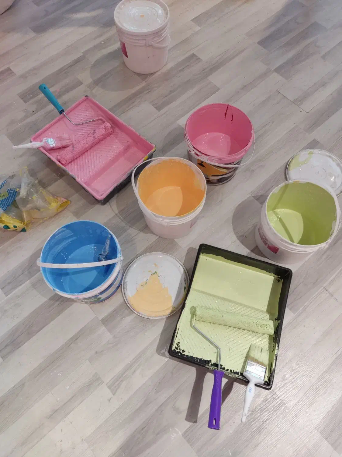 نقاشی ساختمان اسدی میکرو سمنت|خدمات پیشه و مهارت|تهران, ارامنه|دیوار