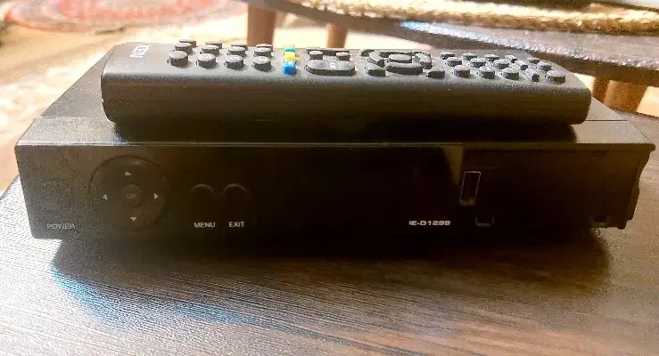 گیرنده دیجیتال icen|صوتی و تصویری|اراک, |دیوار