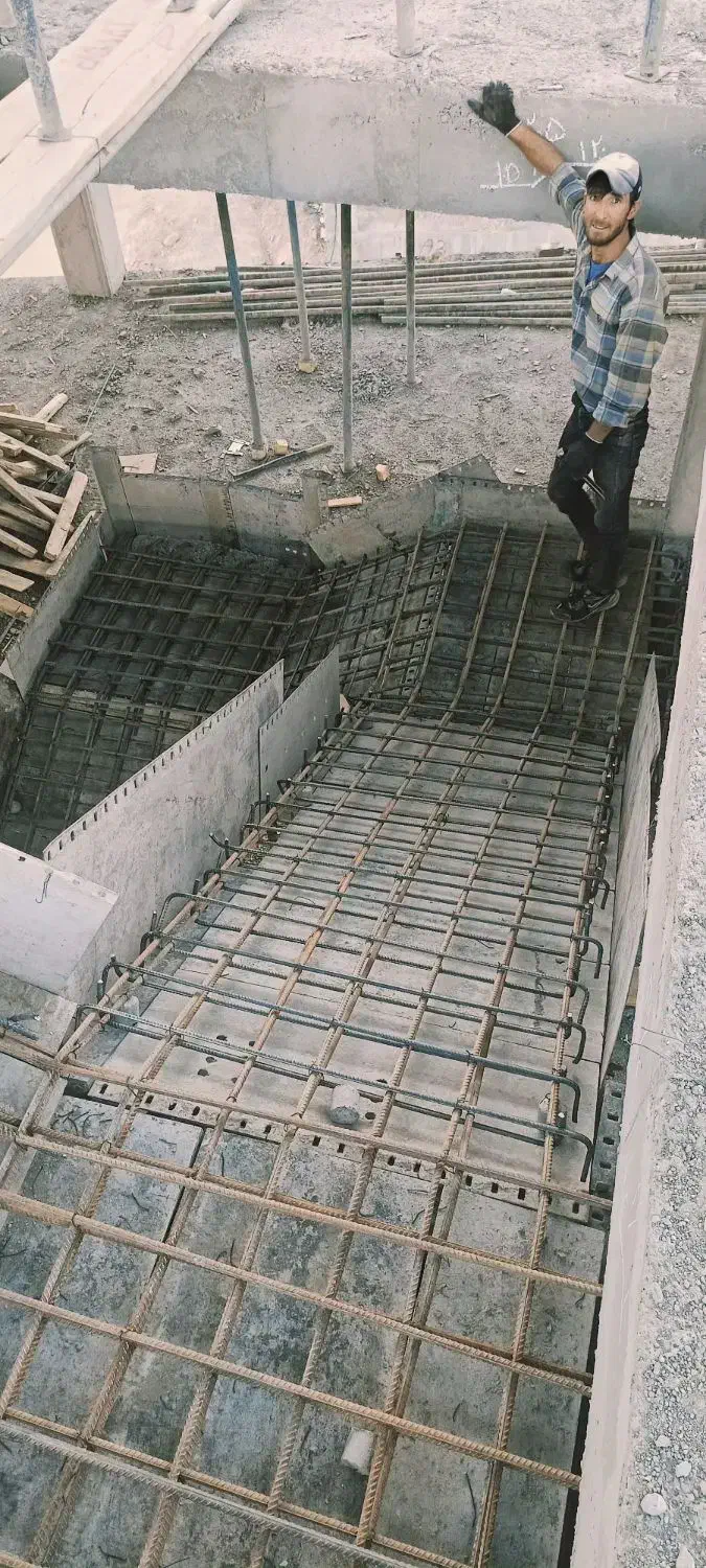 نیازمند آرماتوربند ماهر و نیمه ماهر|استخدام معماری، عمران و ساختمانی|مهاجران, |دیوار