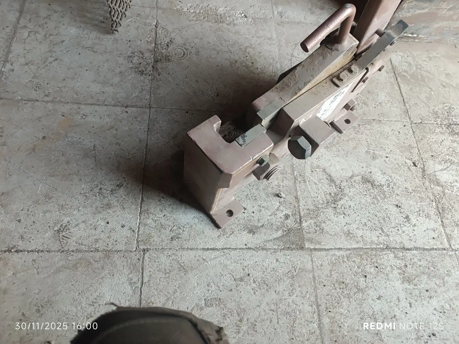 قیچی میلگرد بری|مصالح و تجهیزات ساختمان|سبزوار, شهرک صنعتی فرودگاه|دیوار