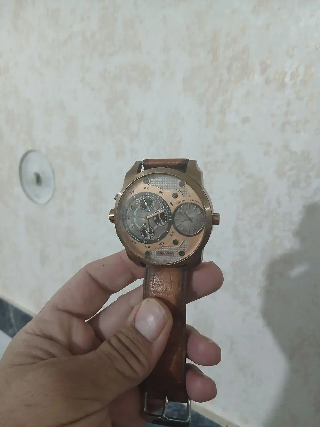 ساعت لاکچری .قدیمی|ساعت|کنگاور, |دیوار