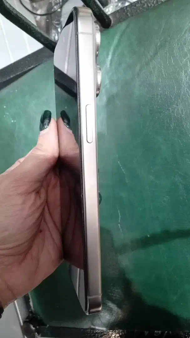 گوشی ایفون 15پرومکس|موبایل|ساری, |دیوار