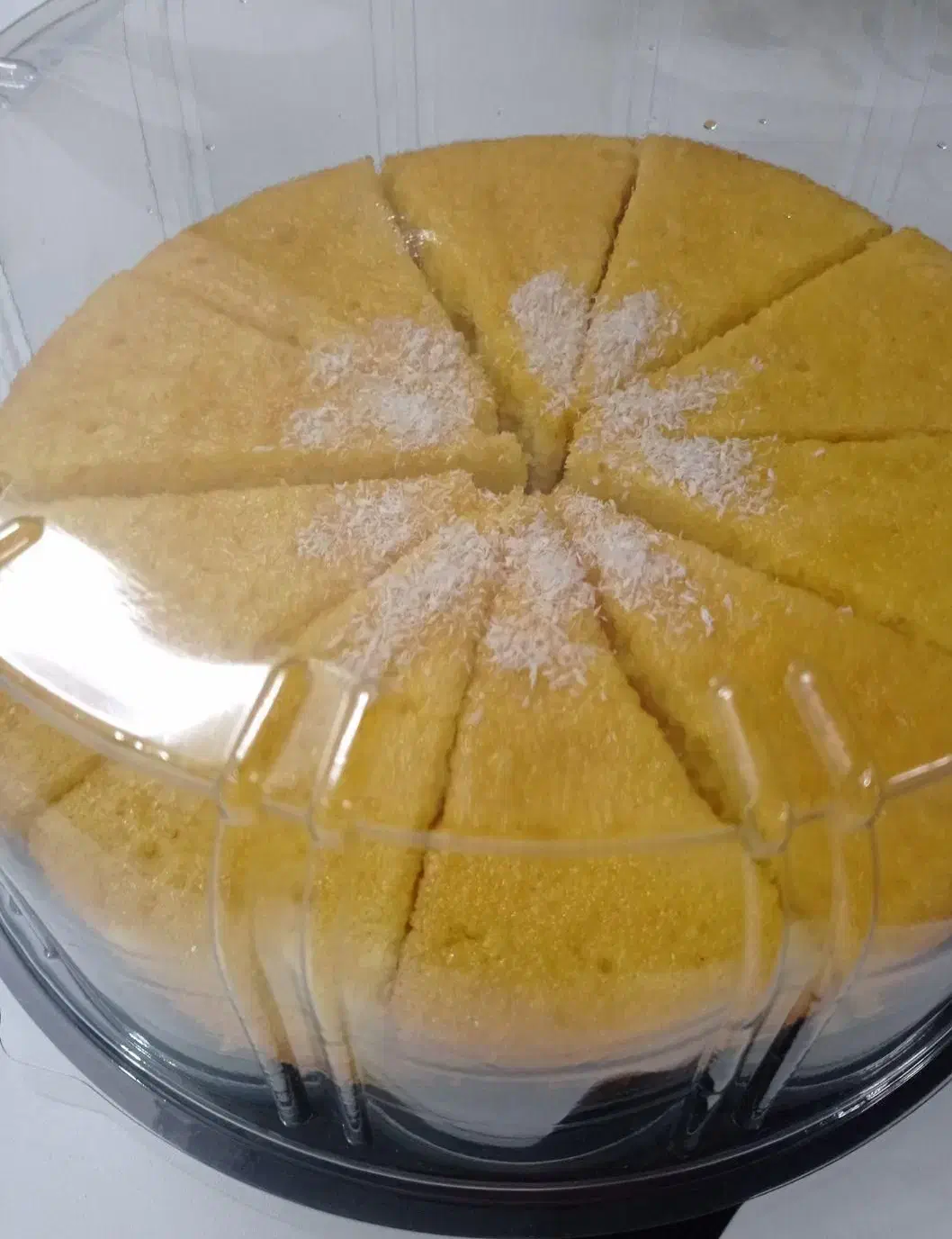 کیک خیس شکلاتی کیک خامه ی زعفرانی  انواع کیک خانگی|خوردنی و آشامیدنی|قم, سراجه (۱۵ خرداد)|دیوار