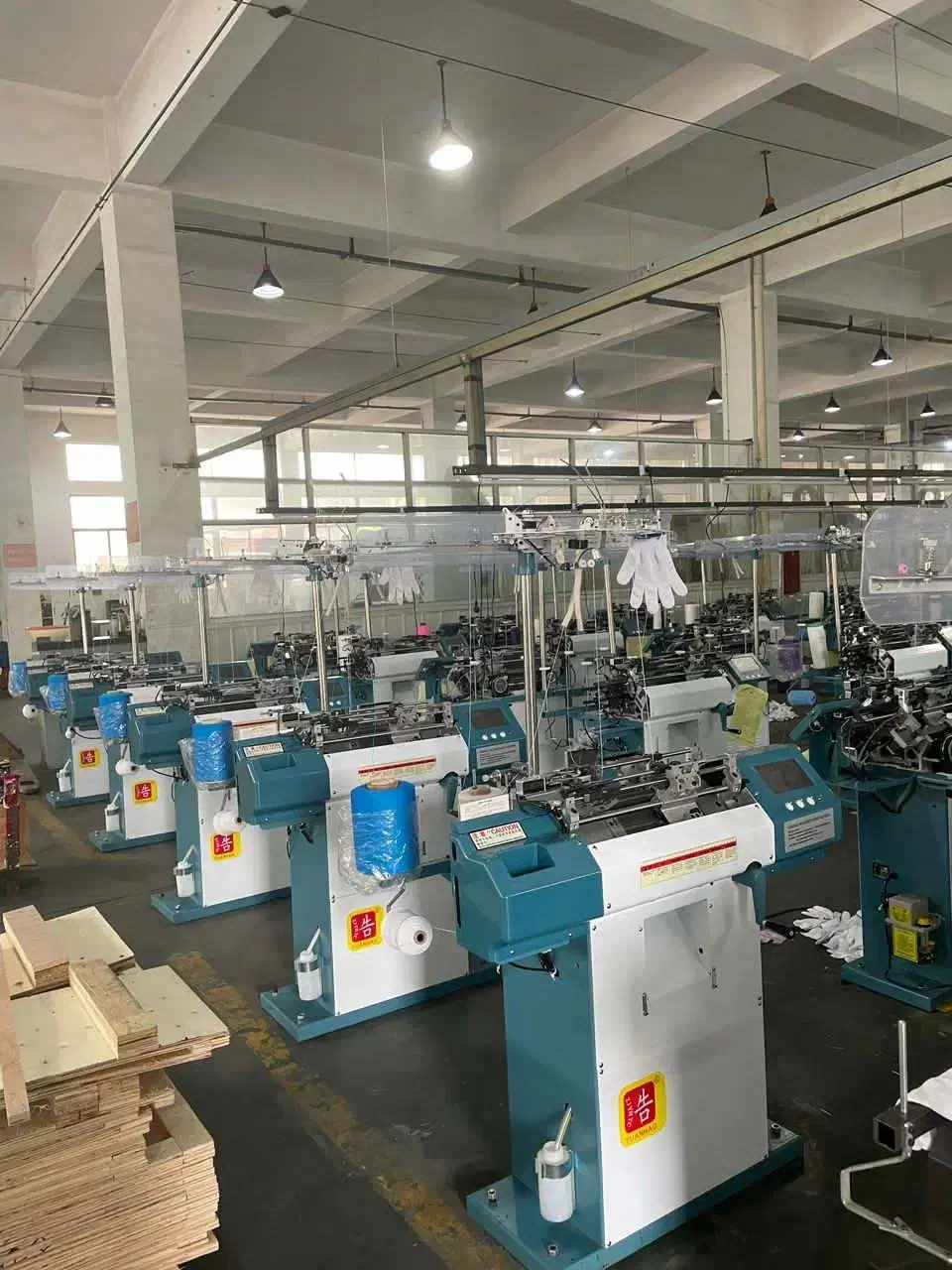 دستگاه جوراب و دستکش بافی کامپیوتری با گارانتی|ماشینآلات صنعتی|تهران, امام زاده عبدالله|دیوار